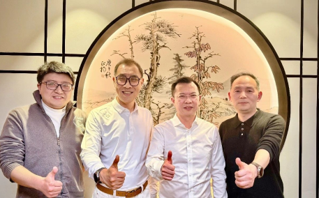 新时达总裁、机器人事业部总经理梁锐一行拜访上电科